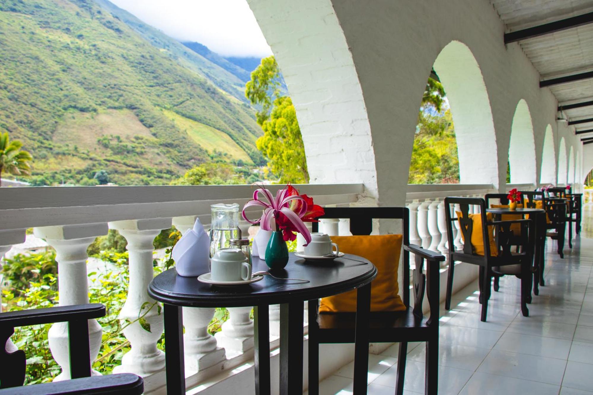 Hosteria La Eterna Primavera Huigra Εξωτερικό φωτογραφία