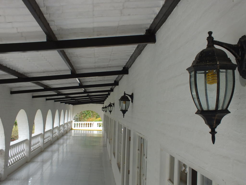 Hosteria La Eterna Primavera Huigra Εξωτερικό φωτογραφία
