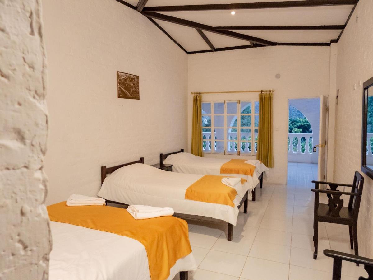 Hosteria La Eterna Primavera Huigra Εξωτερικό φωτογραφία